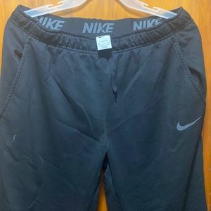 Nike therma-fit XXL Black